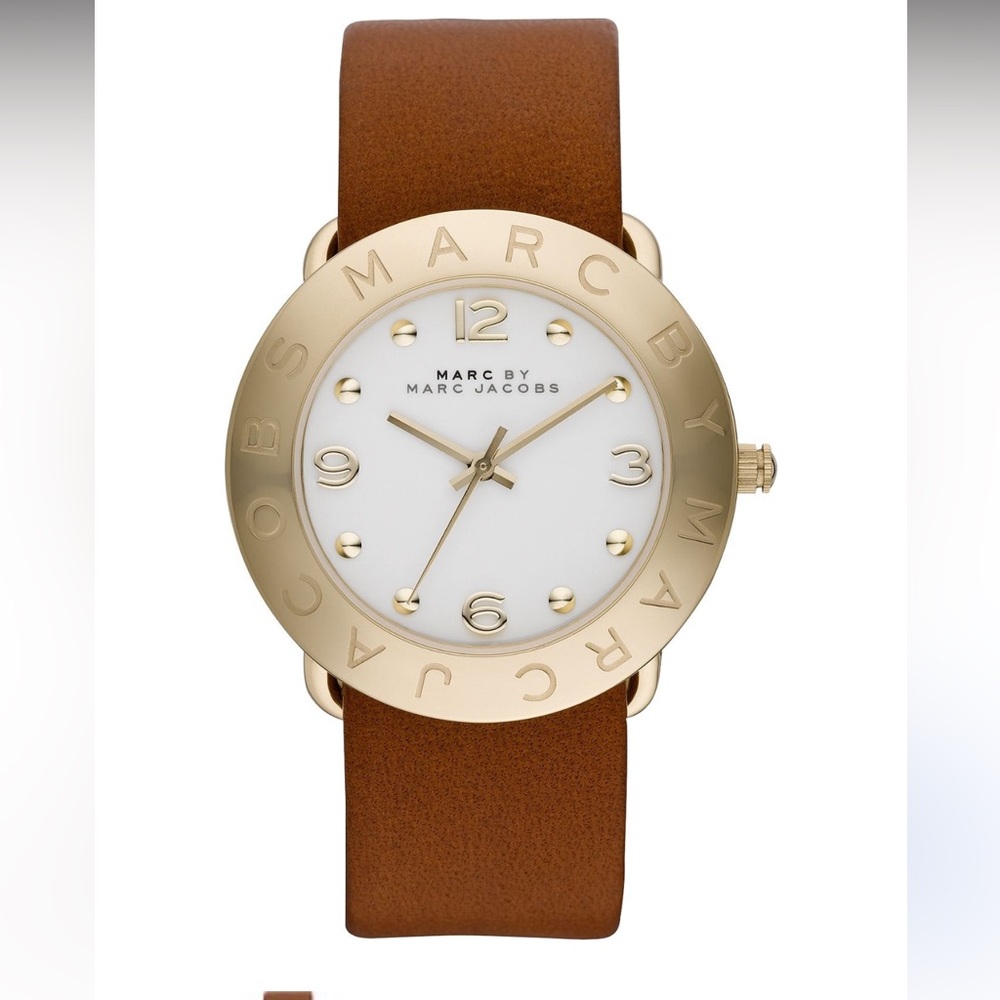 Marc by Marc Jacobs White Gold Plated Stainless Steel Leather Amy Wristwatch